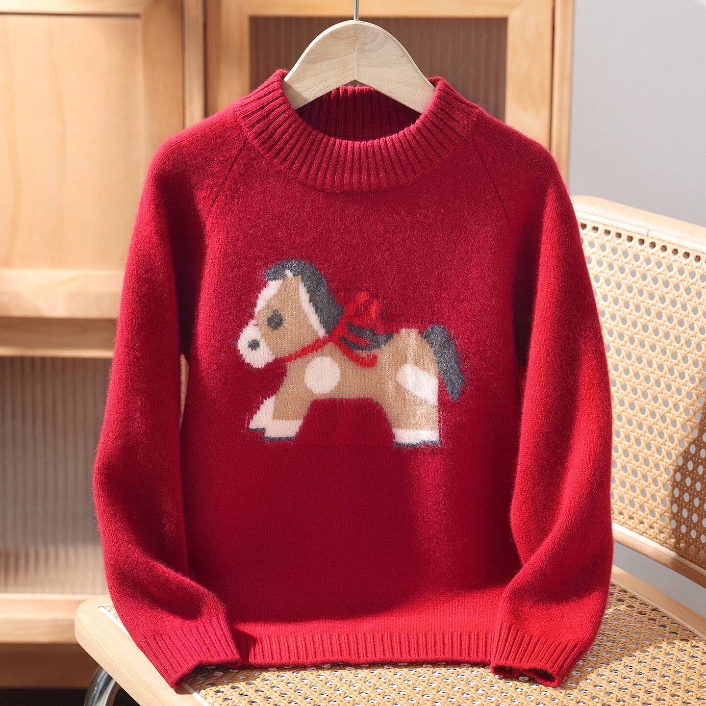 新年红色小马卡通毛衣男女童羊绒羊毛衫加厚保暖针织衫