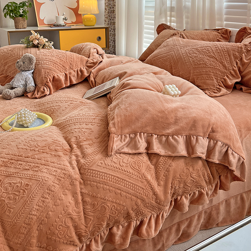 新款韩版公主风浮雕牛奶绒立体压花四件套冬季加厚保暖床单被套