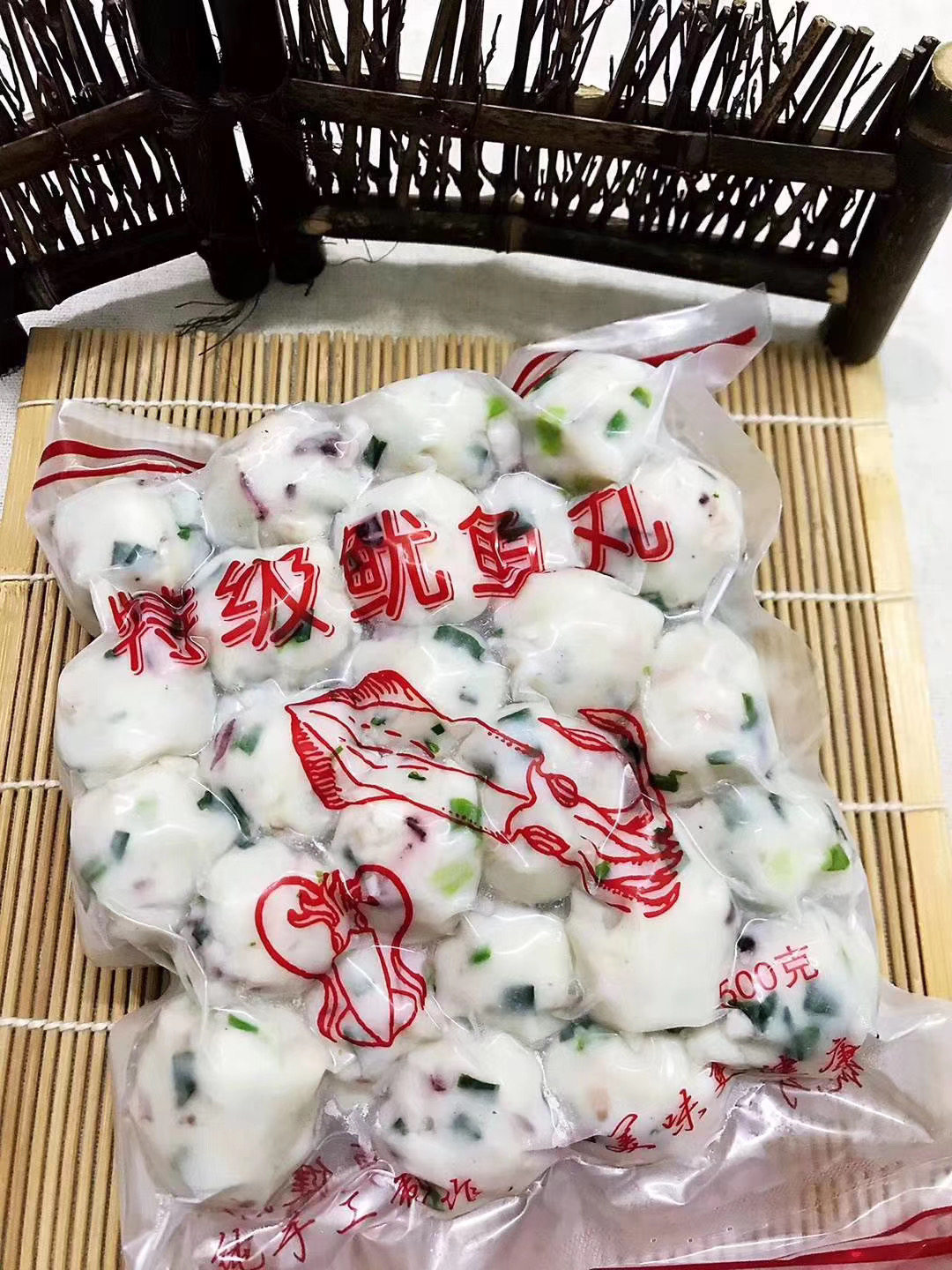 广东潮汕特产  新鲜特级鱿鱼丸  手打鱼丸 鱿鱼球 火锅食材