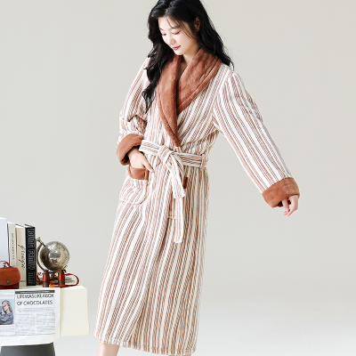 睡袍女秋冬季加厚珊瑚绒长袍外穿浴袍保暖长袖春秋法兰绒新款睡衣
