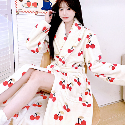睡袍女秋冬季加厚珊瑚绒长袍外穿浴袍保暖长袖春秋法兰绒新款睡衣