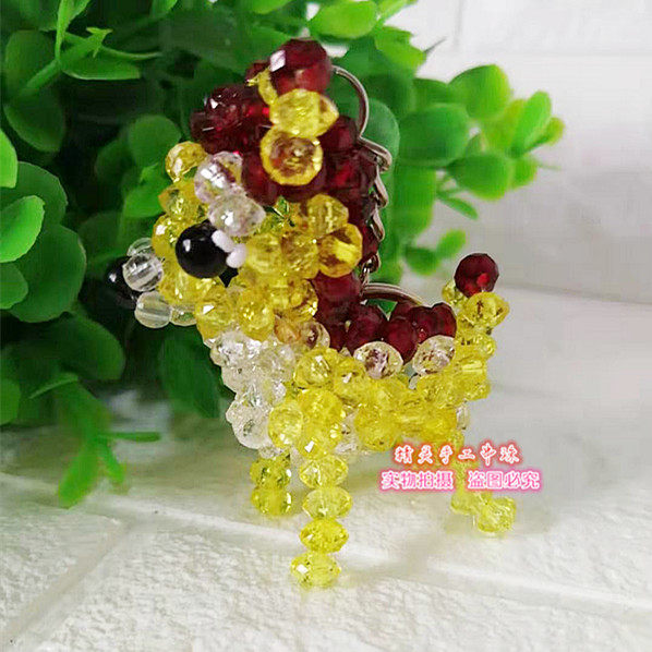 新款串珠小鹿成品材料包 可爱梅花鹿diy珠子制作 动物造型钥匙扣