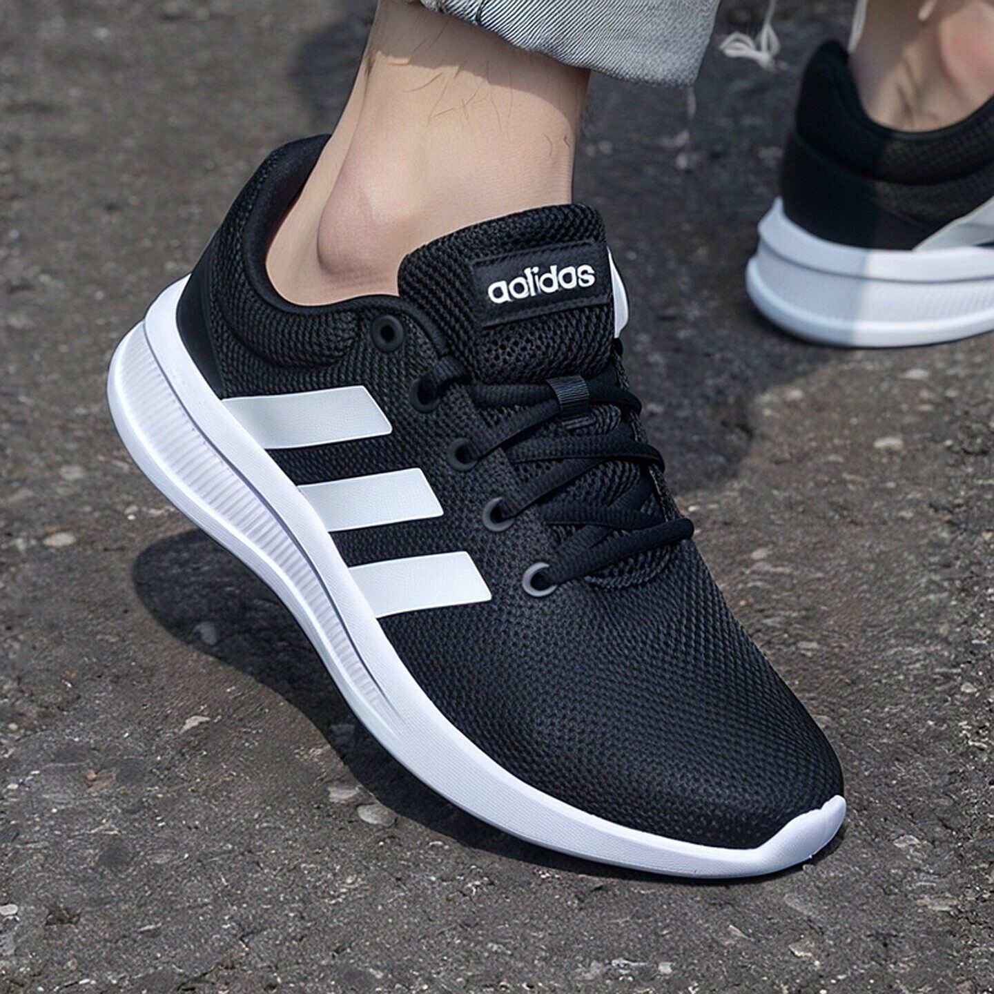 Adidas男鞋春季新款透气
