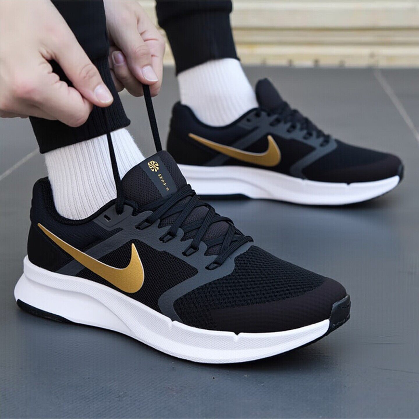 Nike耐克鞋子夏季新款跑步鞋透气网面鞋健身训练鞋厚底运动鞋男鞋