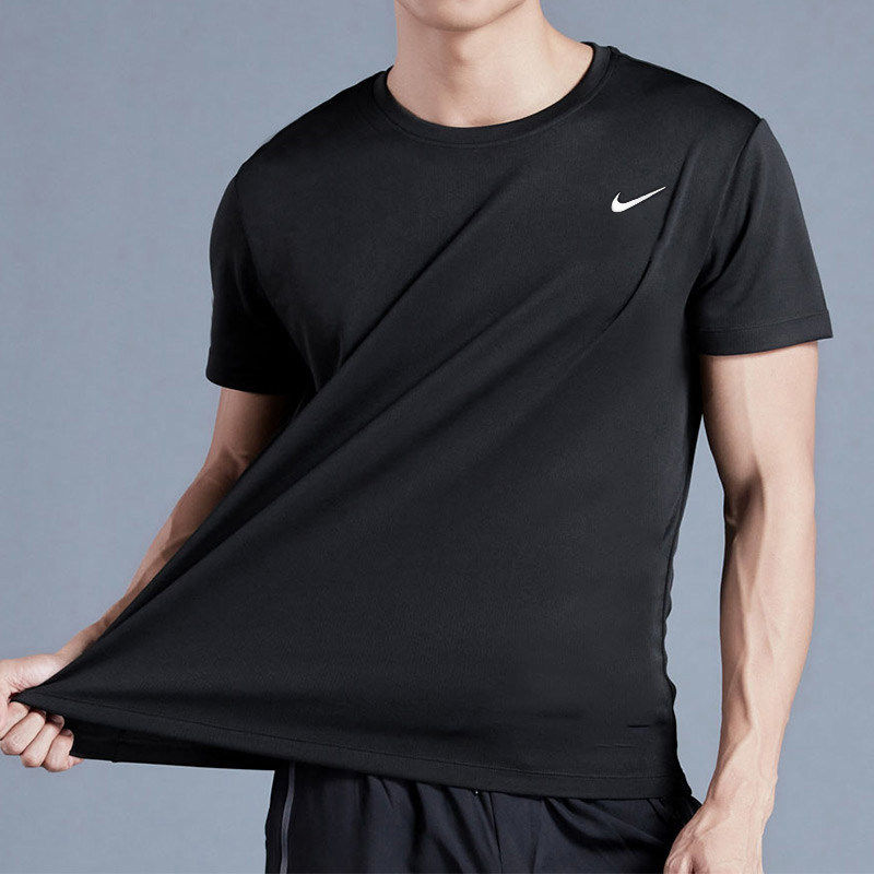 Nike耐克t恤男正品速干短