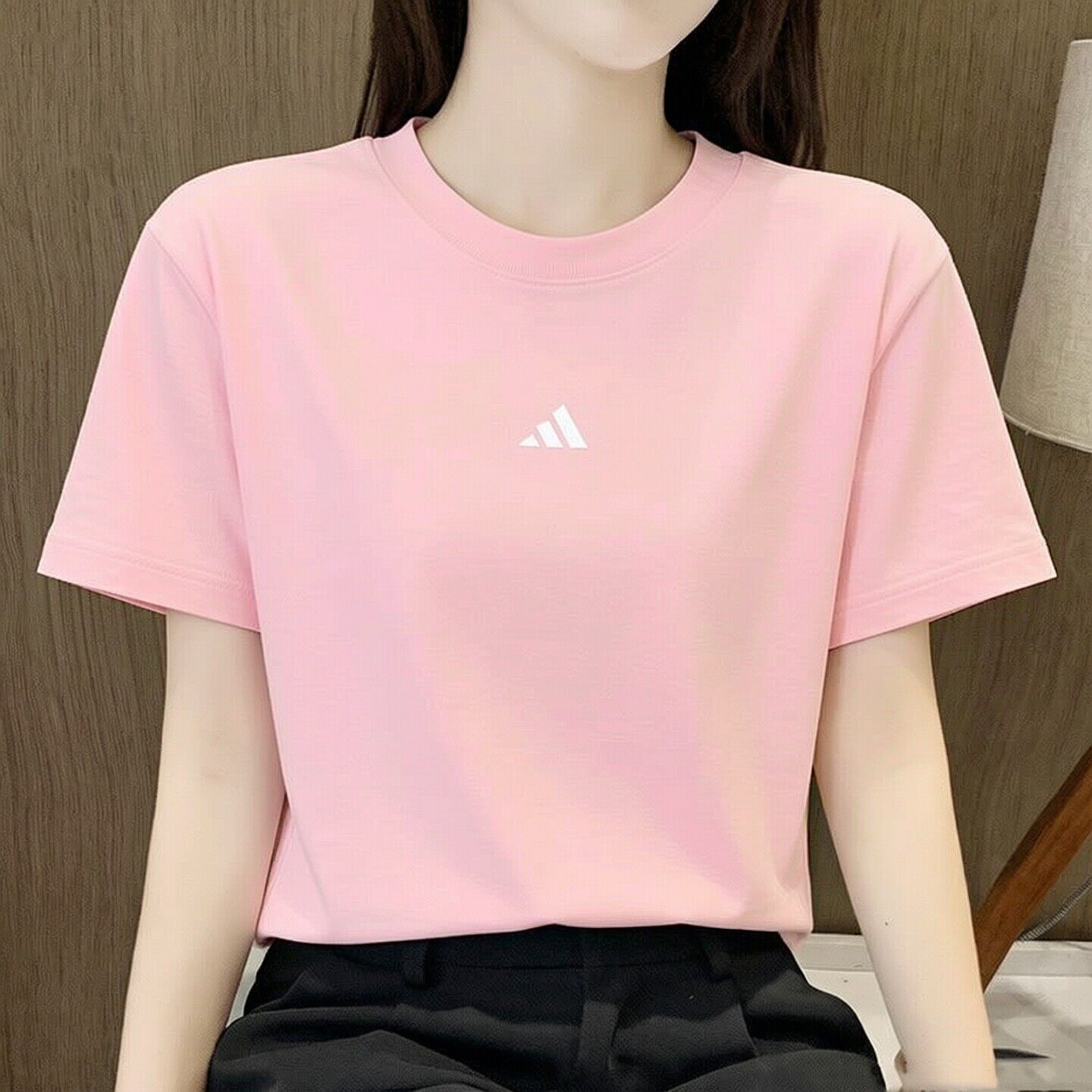 阿迪达斯女士粉色短袖简