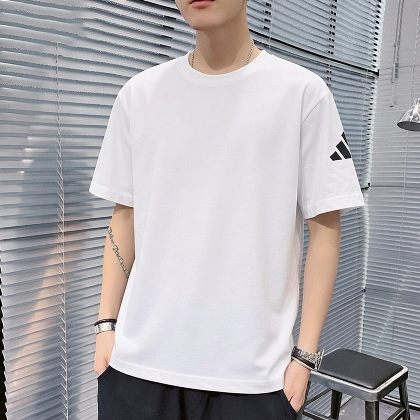 阿迪达斯白色短袖男夏季