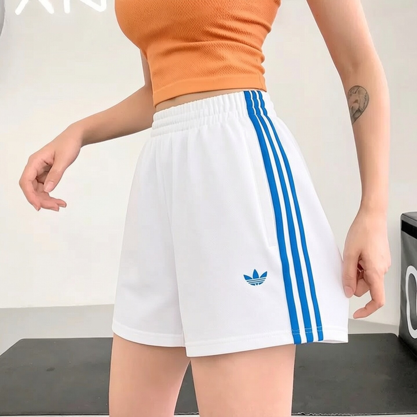 adidas三叶草白色短裤女夏季正品韩版针织美式复古美高运动三分裤