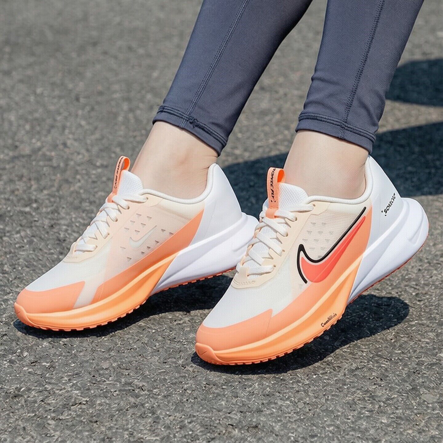 Nike耐克鞋子女子跑步鞋新款运动鞋轻便透气大童鞋网面健身休闲鞋