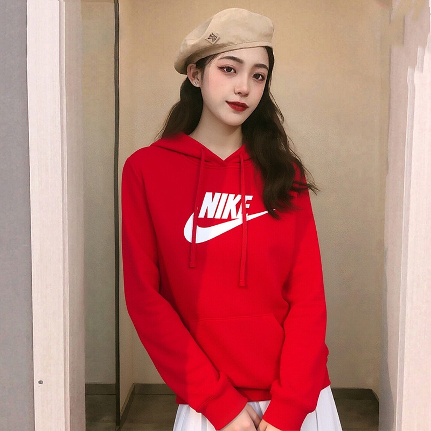 Nike耐克正品红色卫衣女