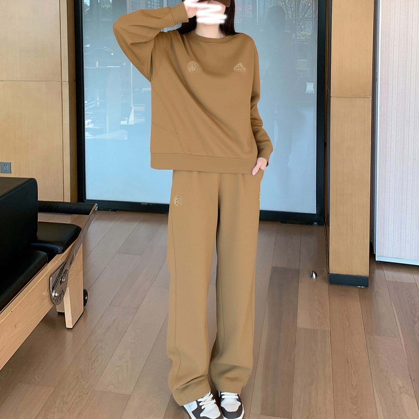 阿迪达斯运动套装女秋季