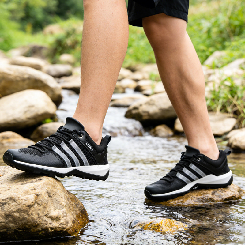 Adidas阿迪达斯男鞋2026