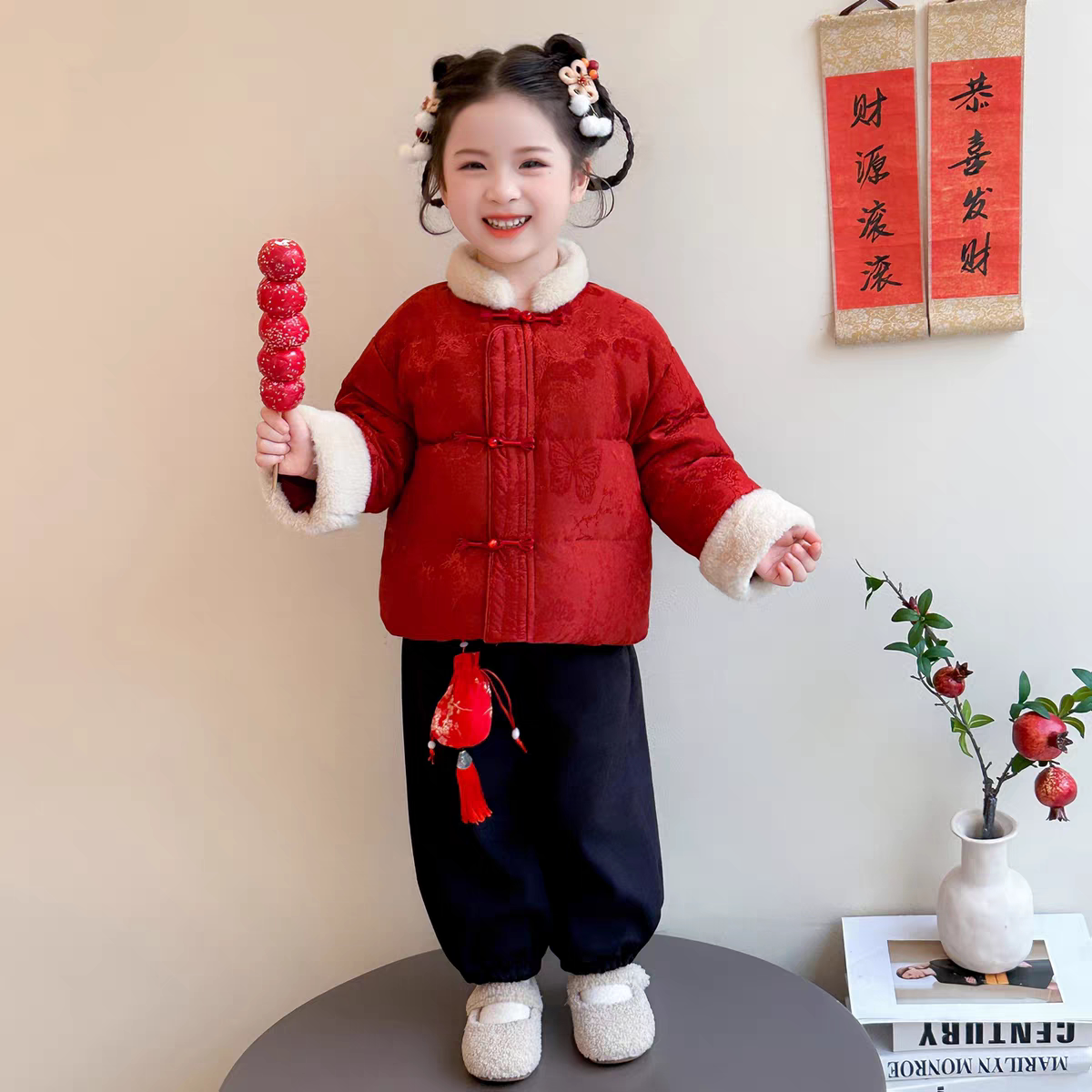 女童汉服拜年服冬装2026新款周岁宝宝儿童加绒棉服唐装过年套装冬