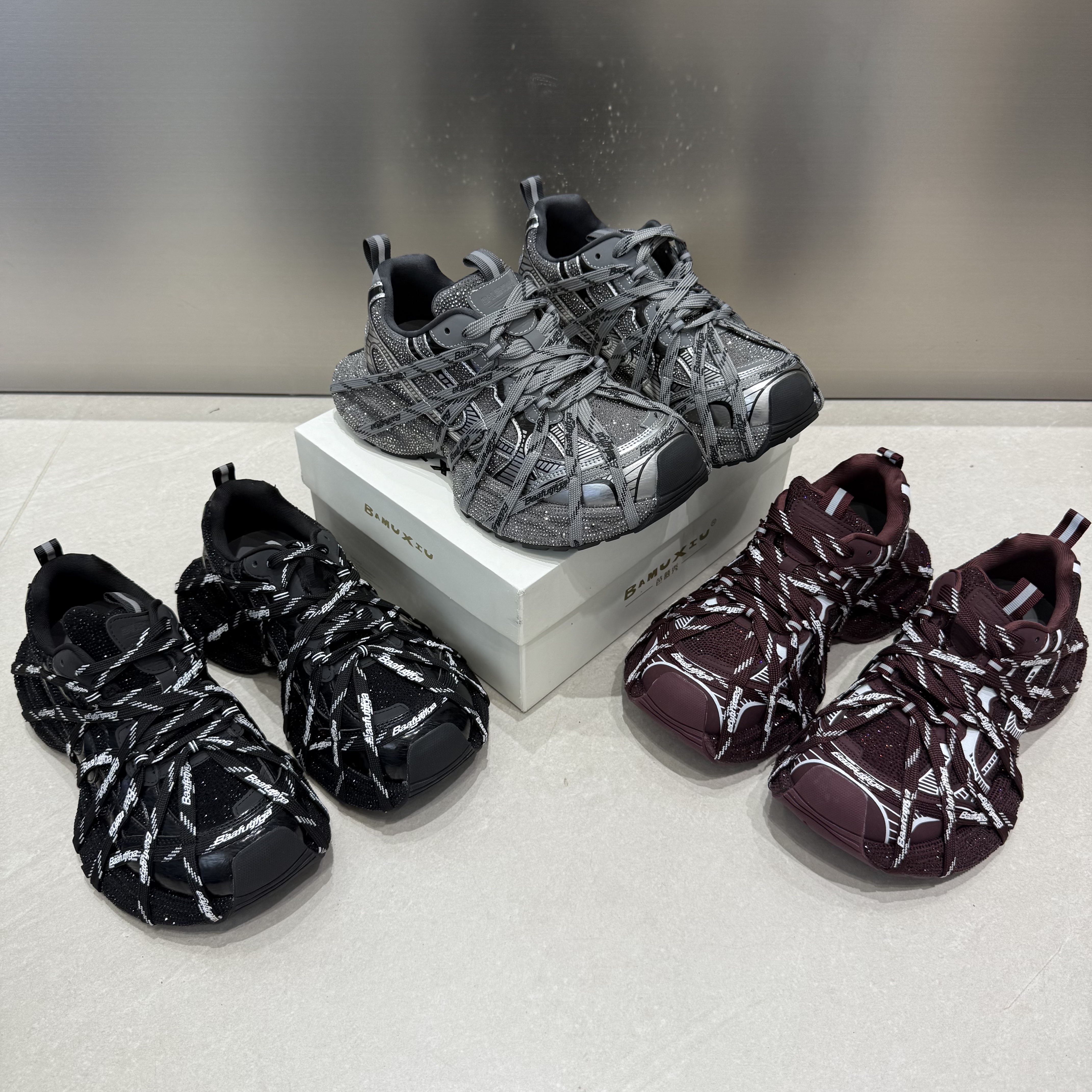 欧货2025秋烫钻花式绑带老爹鞋女百搭舒适轻便休闲运动鞋配阔腿裤