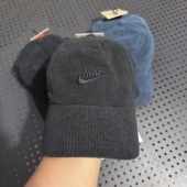 耐克Nike 男女软顶复古灯芯绒刺绣运动帽鸭舌帽棒球帽HF8919 010