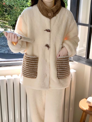 新款睡衣女秋冬季保暖加厚加绒珊瑚绒家居服套装可外穿