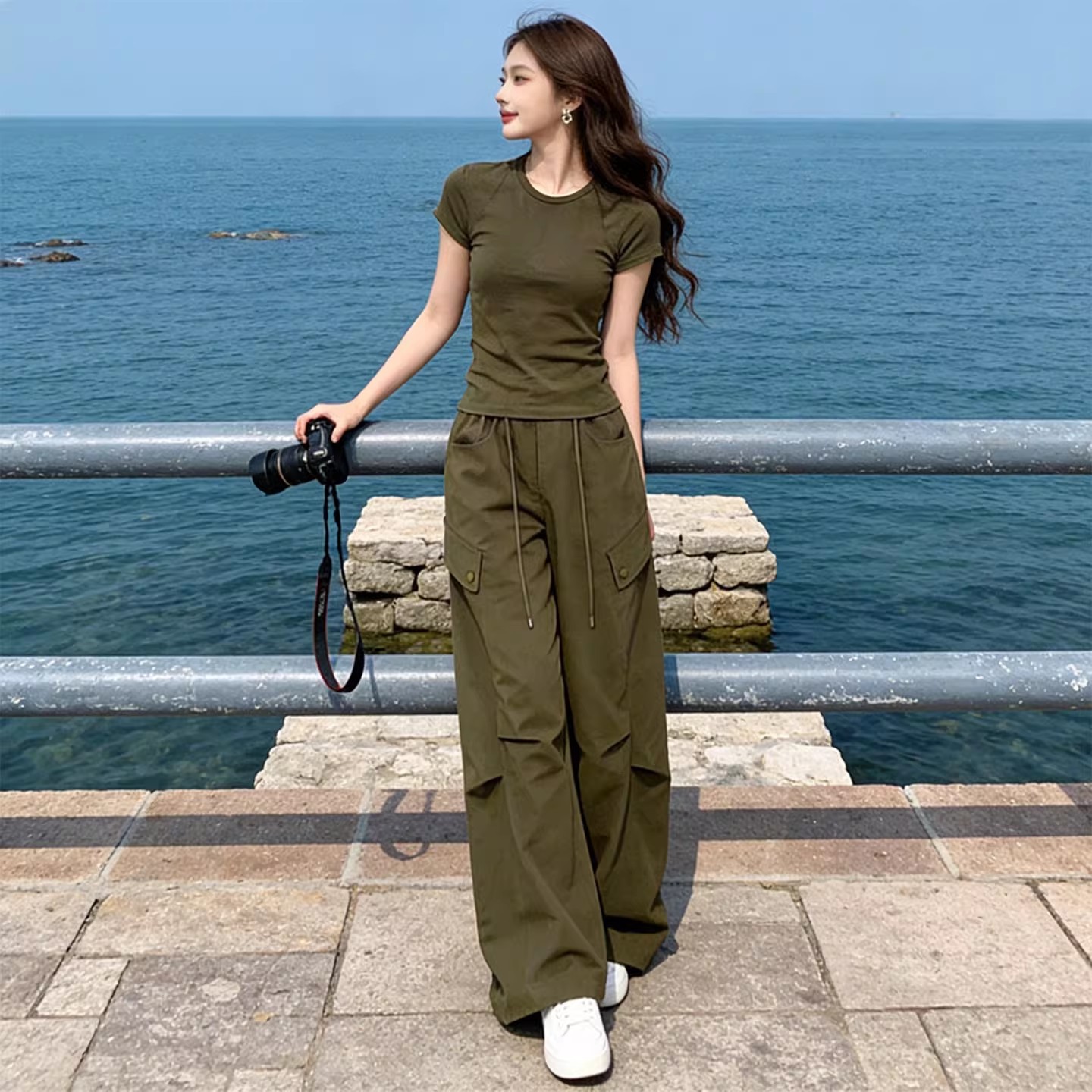 2026夏装穿搭修身显瘦短袖T恤工装少女士阔腿裤休闲运动两件套潮