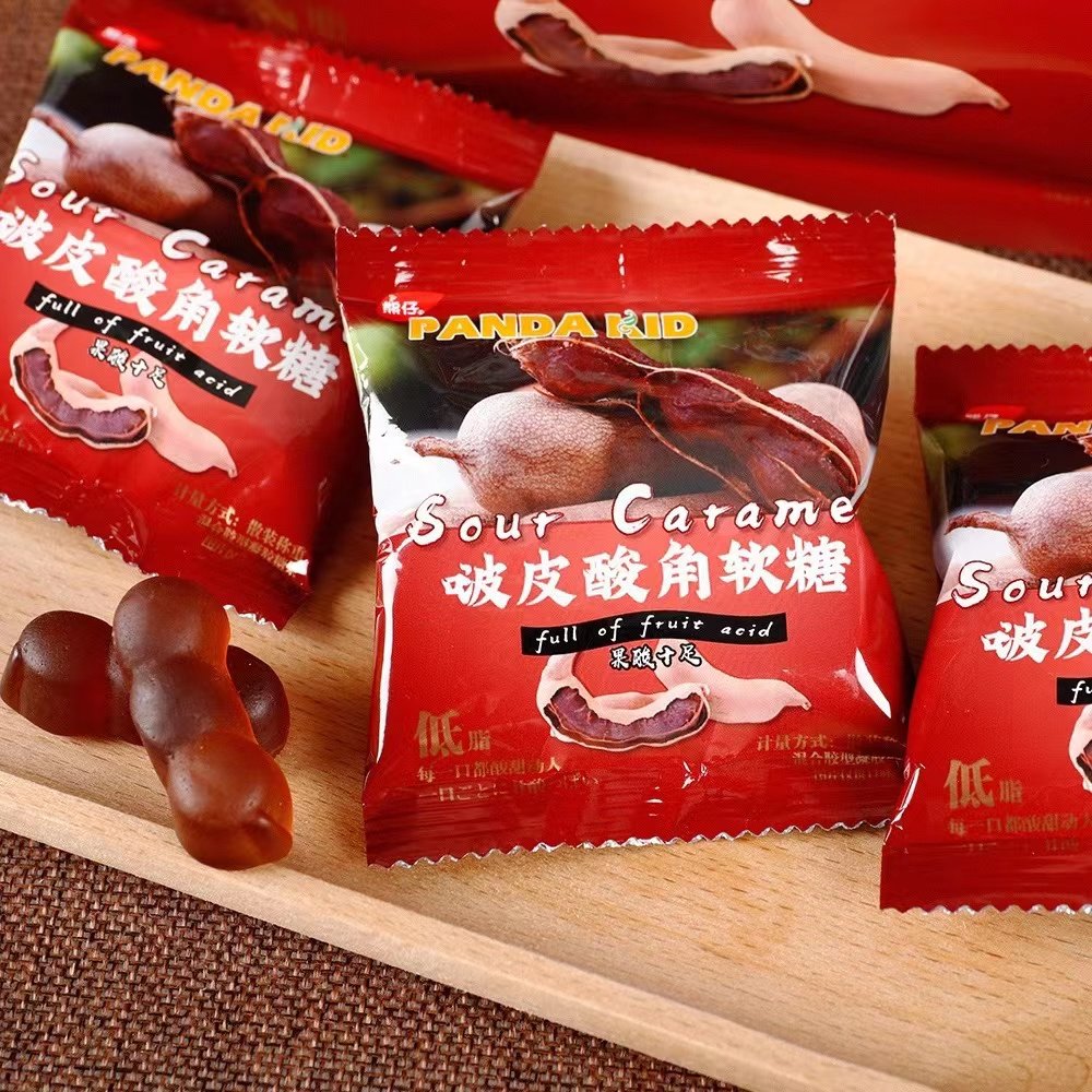 熊仔啵皮酸角软糖果汁橡皮糖qq糖剥皮糖果小零食