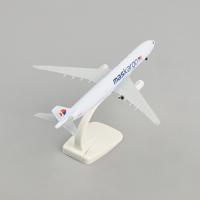 20cm马来西亚航空马航A330仿真合金货机模型飞机货运摆件男生航模