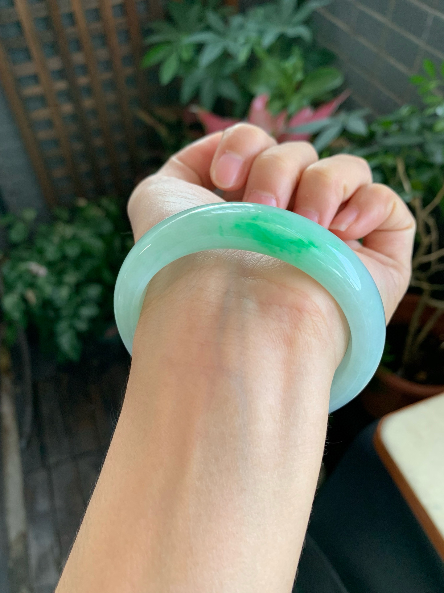 55圈口缅甸天然A货翡翠冰飘绿正圈手镯肉质细腻冰透带证书