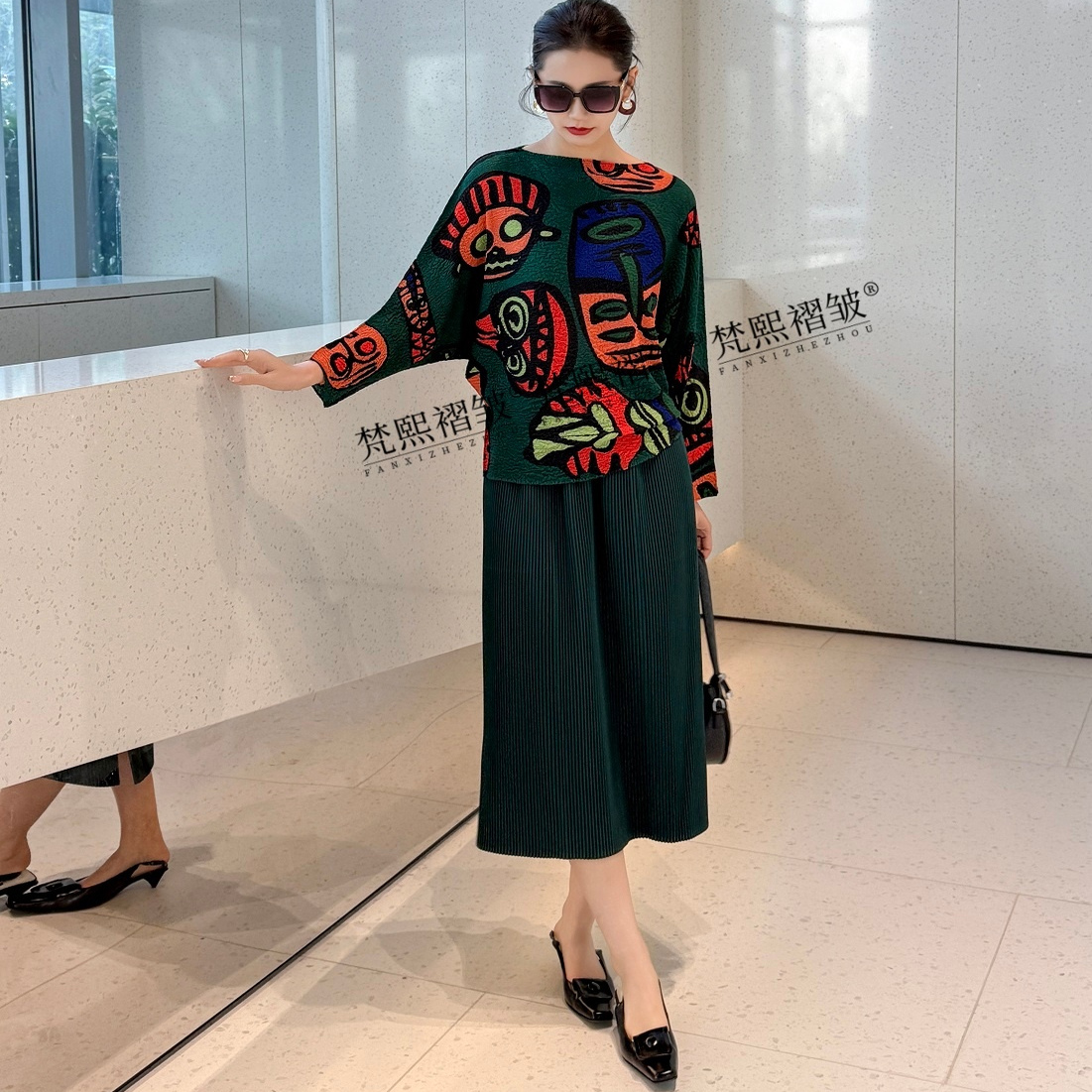 三宅风印花长袖T恤宽松显瘦