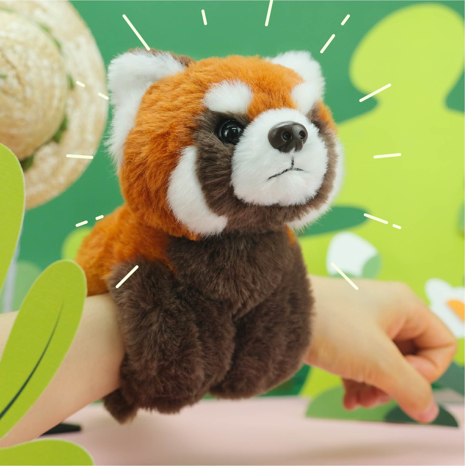 博物文创×波普自然新年礼物小熊猫毛绒玩偶拍拍手环啪啪圈玩具