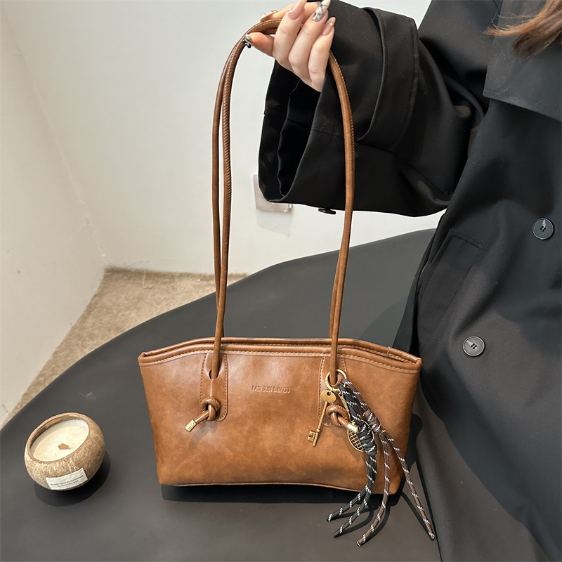 高级质感小众包包新款时尚单肩包女大容量托特包通勤大包