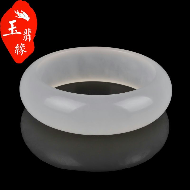 缅甸翡翠女款玉手镯油润白冰透玉镯子冰种a货蜀黍玉石时尚大气,珠宝/钻石/翡翠,手饰,淘宝优惠券,粉丝福利购,淘宝优惠卷