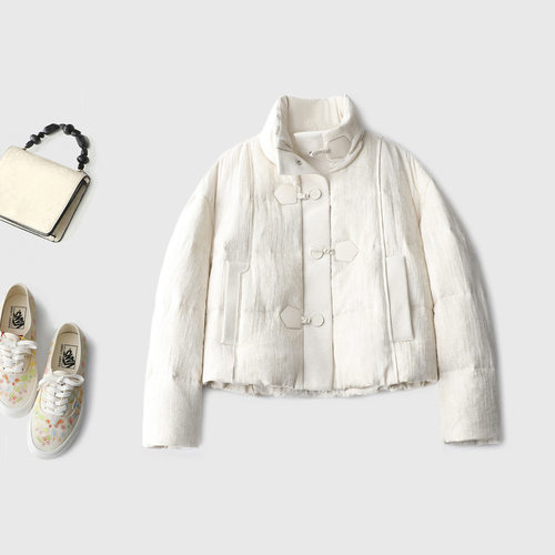 一件有呼吸感的90绒羽绒服 亚麻碰撞扎染立体廓形松弛高级