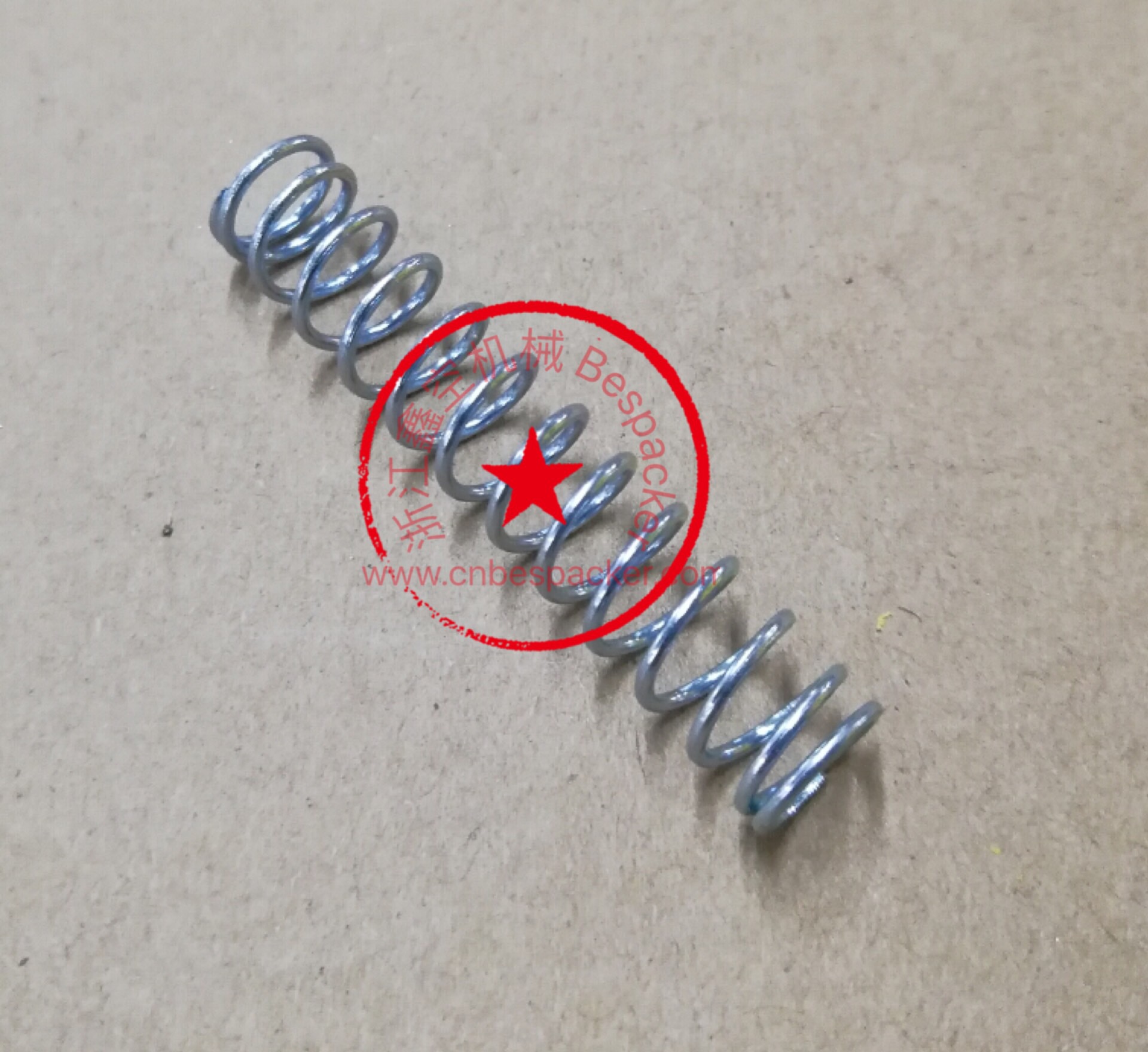 前压杆弹簧+13666WD1T500-054