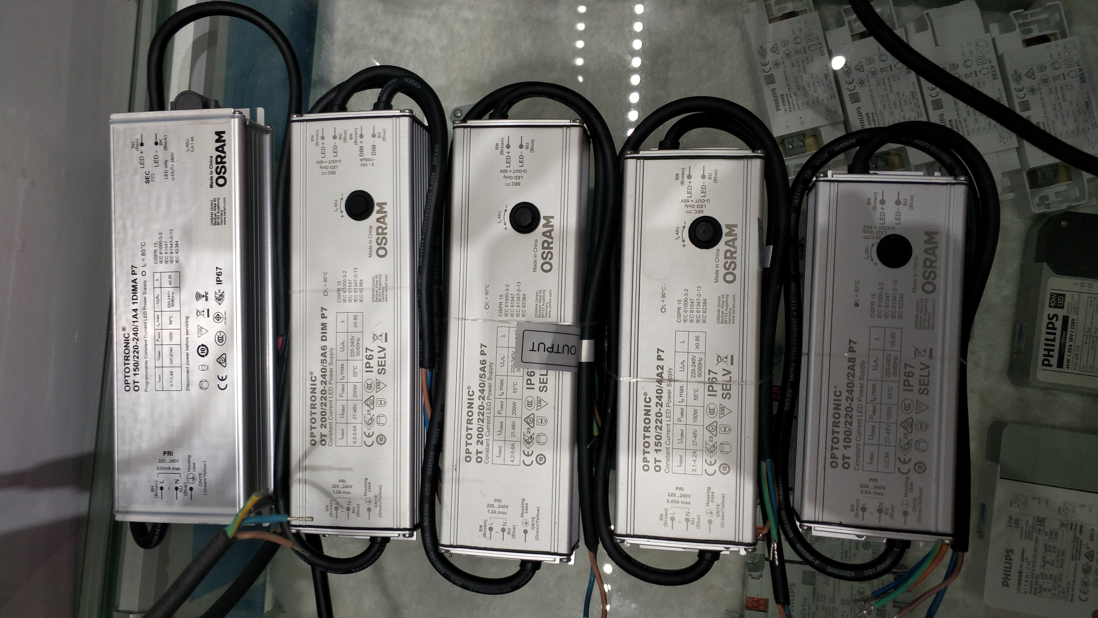 德国欧司朗osram 60wled 防水驱动电源ot 60/220-240/1a4 p6 vs20