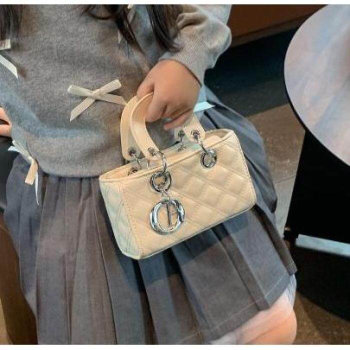 韩版菱格女童斜挎包2024新款洋气公主手提包百搭小女孩配饰零钱包