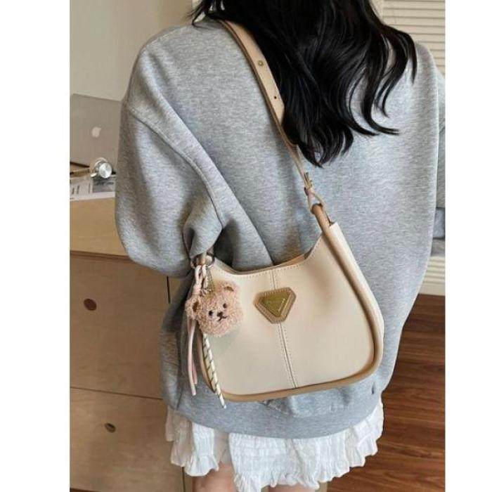 今年流行包包女2025新款潮休闲小众百搭单肩斜挎水桶包韩版腋下包,箱包皮具/热销女包/男包,胸包,淘宝优惠券,粉丝福利购,淘宝优惠卷