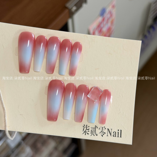 柒贰零Nail 冰透粉蓝渐变腮红晕染纯欲风长款纯穿戴甲美甲可拆卸
