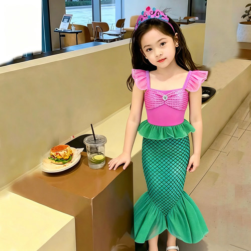 女童美人鱼海边沙滩漂亮鱼尾裙子