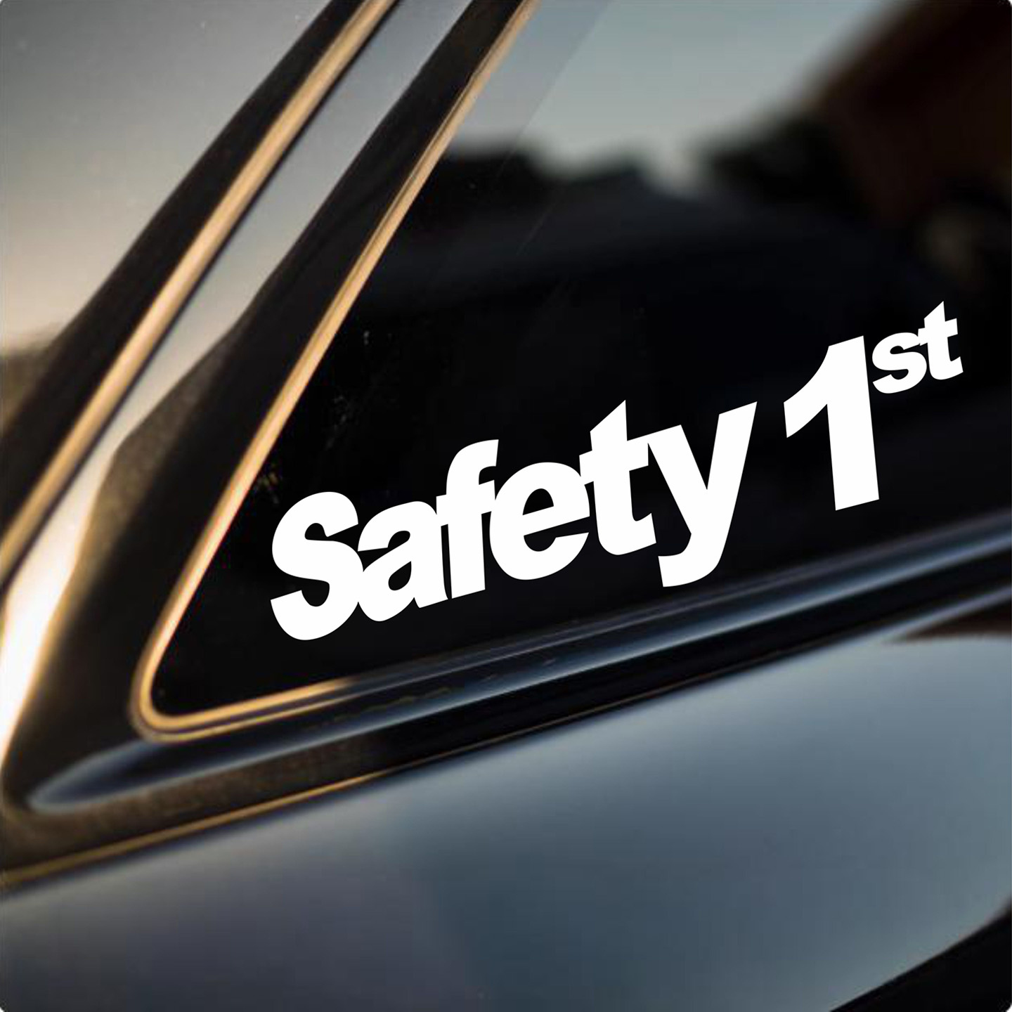 安全第一英文警示三角窗汽车贴纸