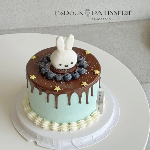 网红米菲兔子薄巧蛋糕装饰摆件蝴蝶结星星五角星曲线蜡烛烘焙插件