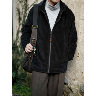 WATEREVER「川流」黑色粗坑条肌理新疆棉灯芯绒拆卸连帽夹克外套