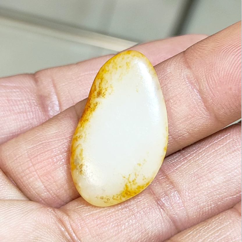 正宗新疆和田玉籽料撒金皮高脂粉白玉原石挂件天然无修无染小吊坠