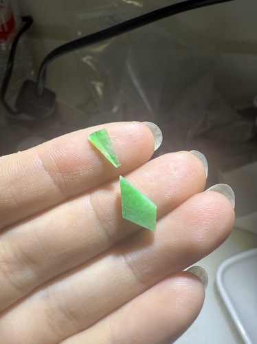 D126阳绿天然缅甸翡翠A货保真保A假一罚三详情有尺寸