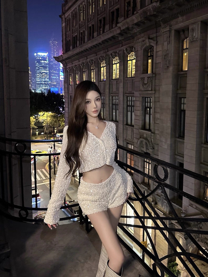 GGQSDZ天鹅湖*小众名媛重工细闪亮片长袖短上衣开衫+短裤套装女