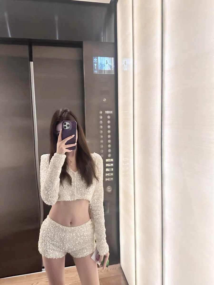 GGQSDZ天鹅湖*小众名媛重工细闪亮片长袖短上衣开衫+短裤套装女