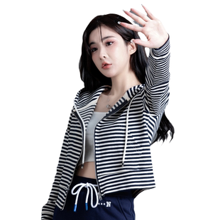 带帽条纹开衫卫衣外套女2026新款春秋运动连帽短款上衣小个子显高