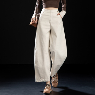 米杏色加绒牛仔裤女2026新款春秋小个子裤子九分裤休闲女裤弯刀裤