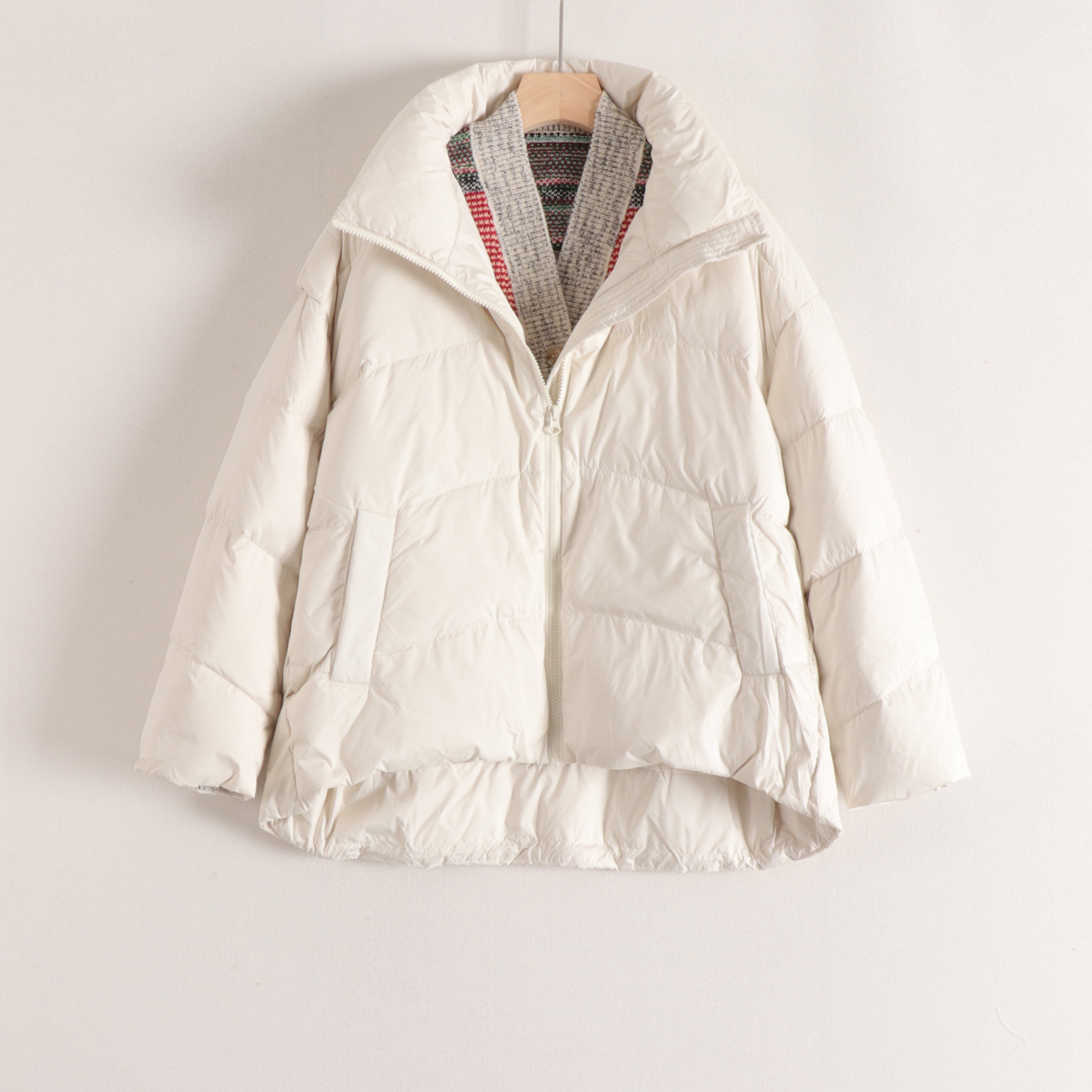 丽系列152g白鸭绒松弛感宽松显瘦面包服高领假两件羽绒服女25冬装