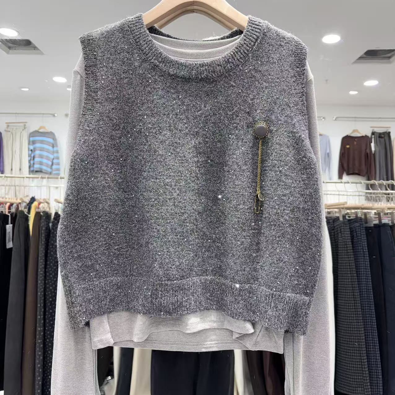 亮片圆领针织马甲女秋冬新宽松显瘦百搭休闲背心坎肩叠穿焕0.54