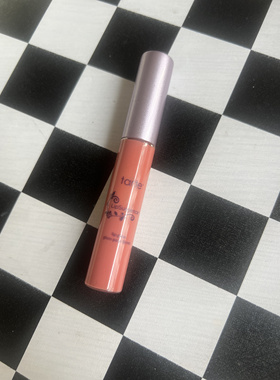 美国tarte唇膏blushing bride蜜桃裸色唇釉新娘唇釉