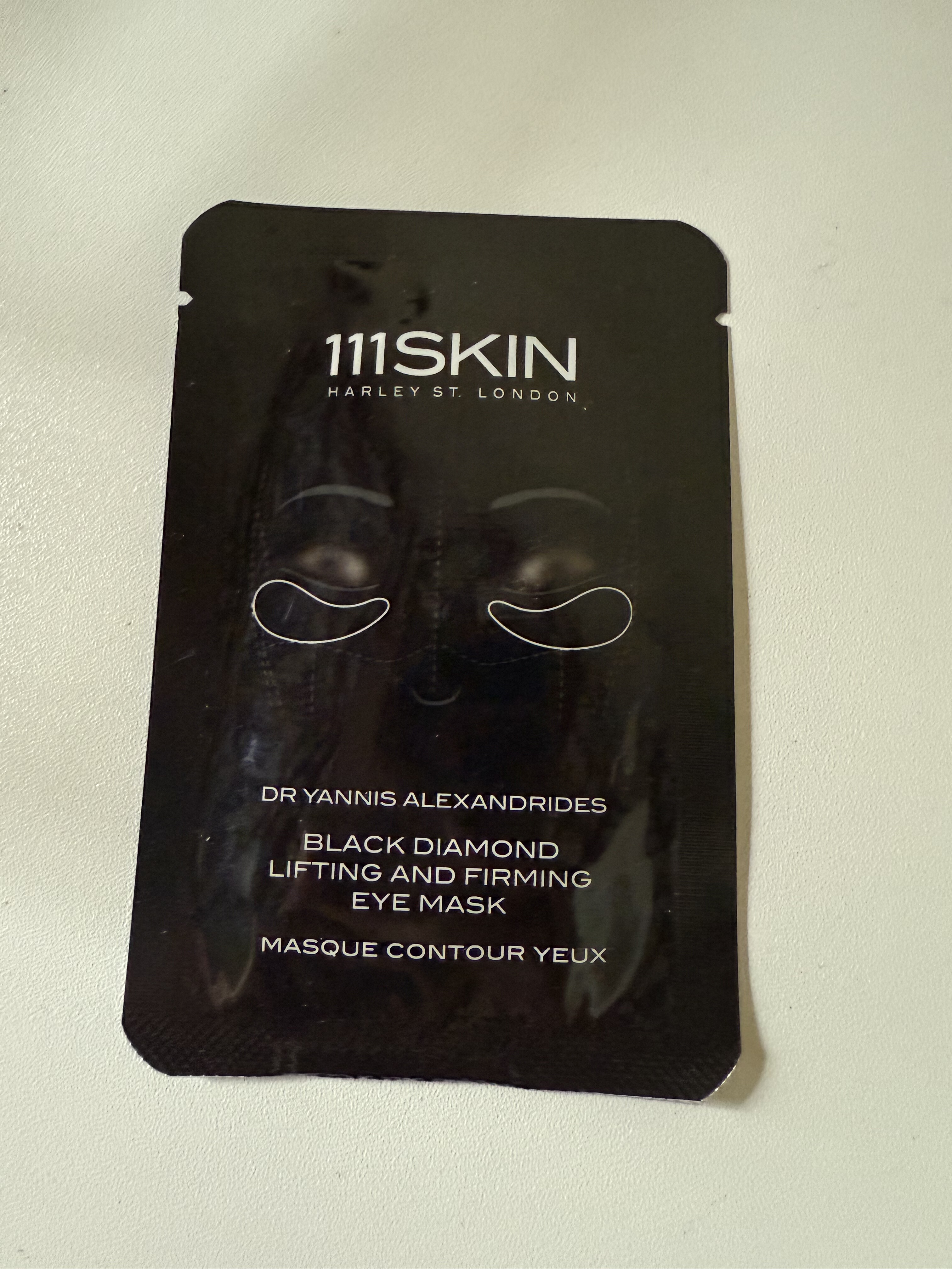 111SKIN臻奢紧颜亢皱黑钻眼膜 淡文紧至提亮 细腻眼周改善黑眼圈