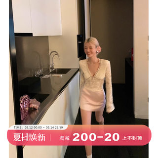 DULA好好家 缎面超低腰短裙女夏季2024新款甜辣妹包臀显瘦半身裙