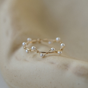 UNELGE新品缠绕珍珠戒指仙气小众指环女包金原创设计饰品